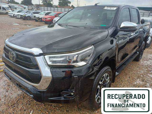 TOYOTA HILUX 2.8 22/22