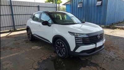 NISSAN KICKS 25/26
